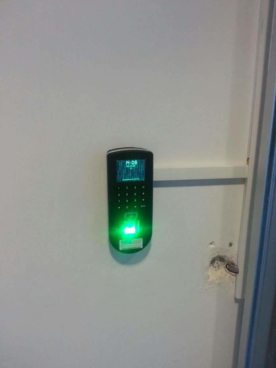 F19-MİFARE Parmak İzi Okuyucu Montaj Görüntüleri